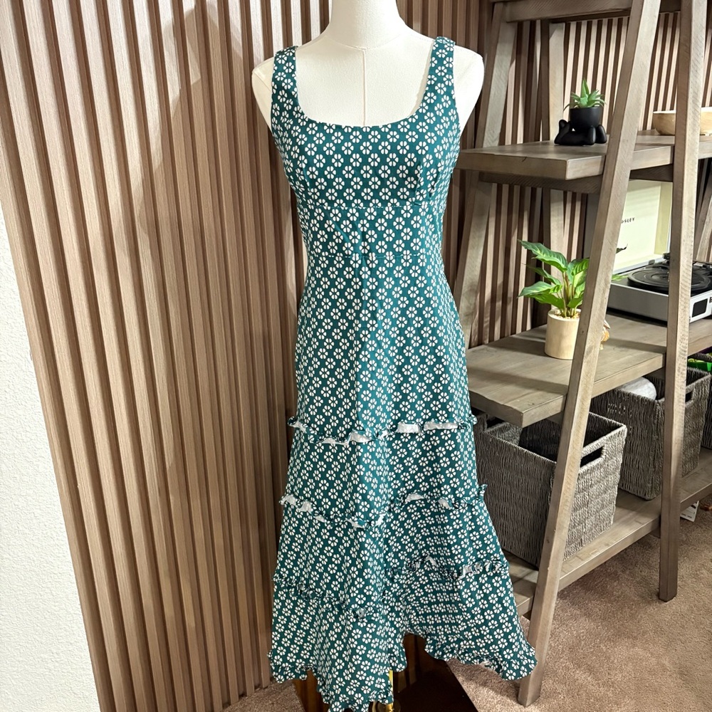 🌿 Anthropologie Green & White Tiered Maxi Dress - Size S
